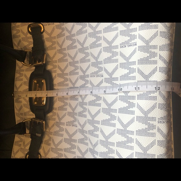 Michael Kors Hamilton - Picture 6 of 6